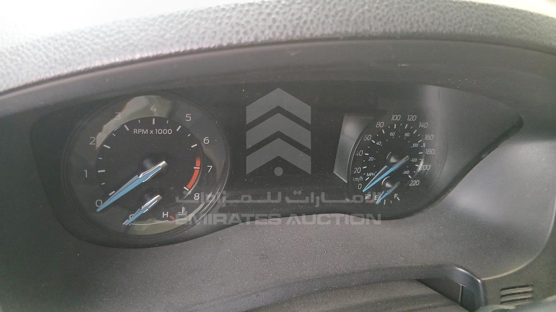 2016 Ford Explorer — Speedometer & RPM Gauges — Photo 13