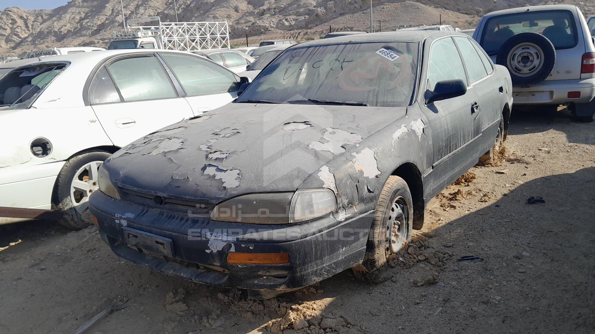 1996 TOYOTA CAMRY VIN: 4T1BG12K2TU696989