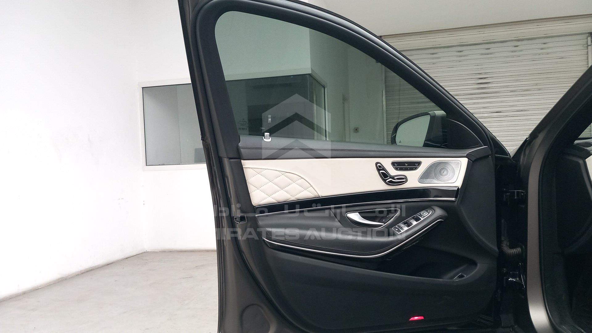 2018 MERCEDES S 560 VIN: WDDUG8DBXJA417151