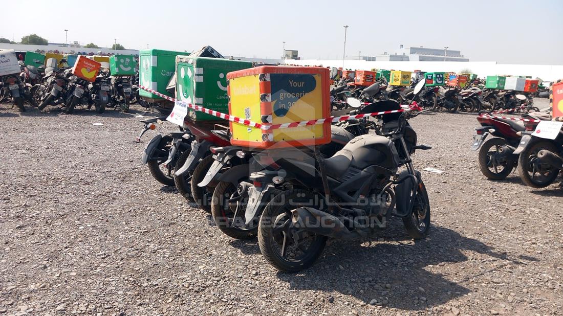5 Motorbikes — Rear Right Angle — Photo 9