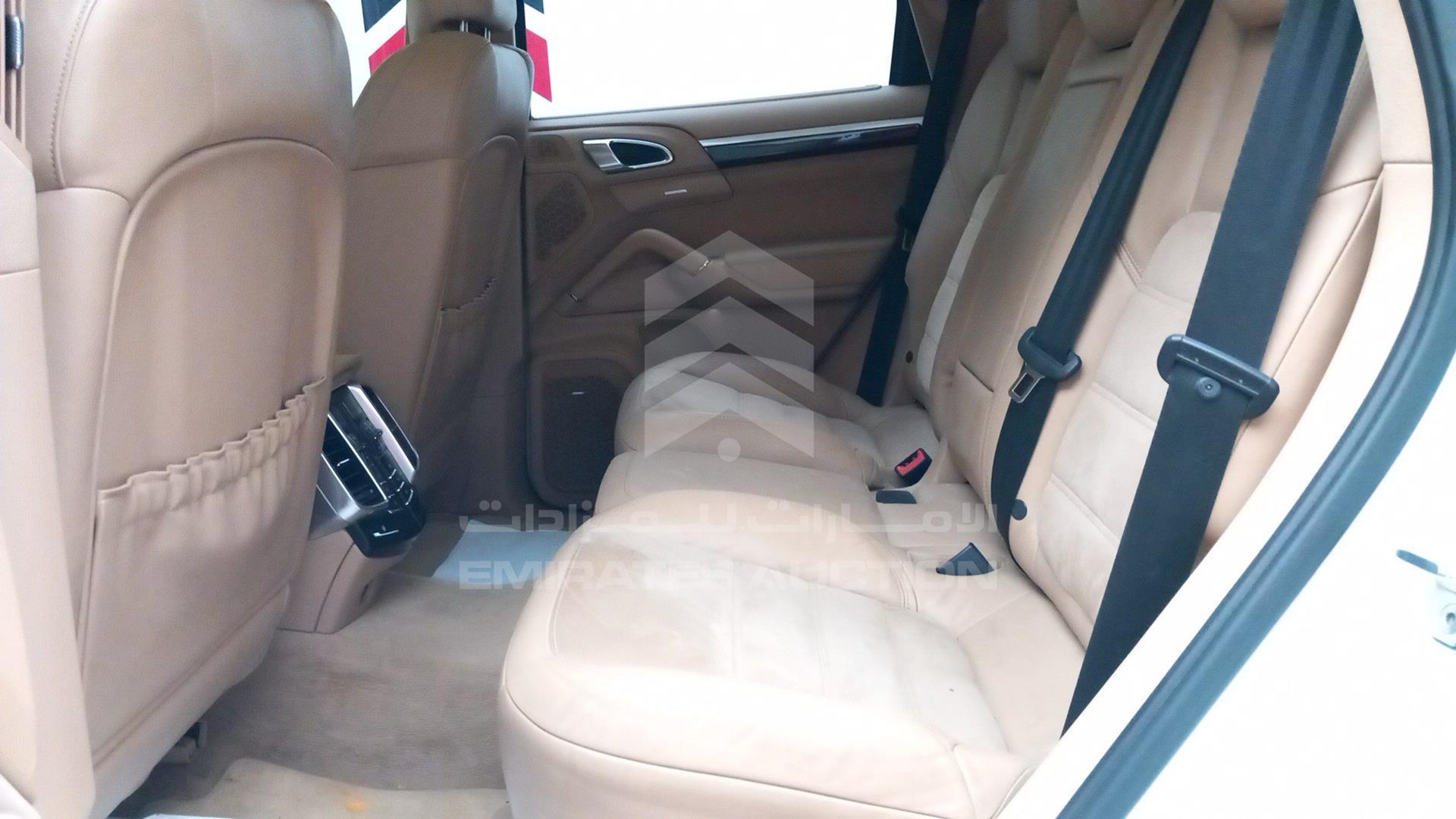 2013 PORSCHE CAYENNE VIN: WP1ZZZ92ZDLA70062