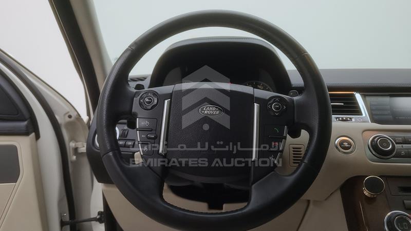 SALLSAAE4AA233314 Auction: EmiratesAuction Lot: 409182 SALLSAAE4AA233314 Range Rover Sport 2010 BLACK Photo 19