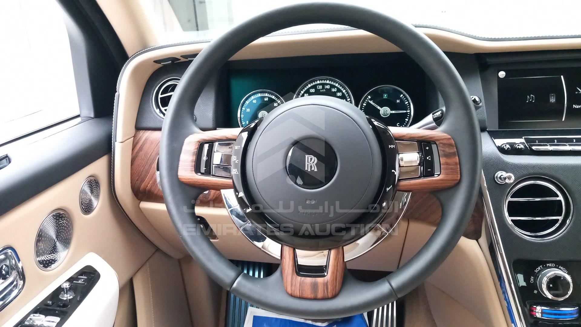 2020 ROLLS-ROYCE CULLINAN VIN: SLATV4A06LU111161