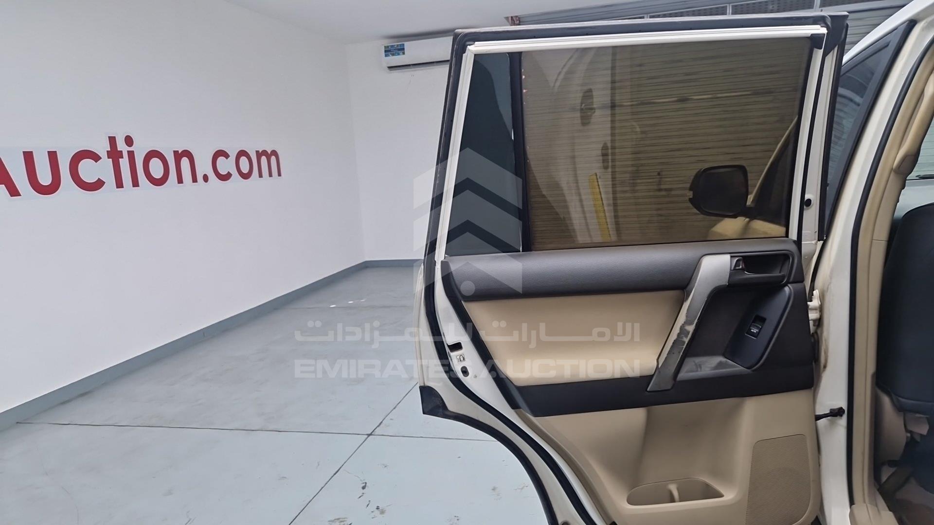 2012 TOYOTA PRADO VIN: JTEBD9FJ50K011805