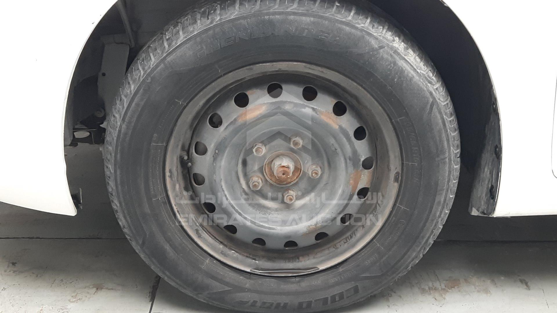 2014 NISSAN TIIDA VIN: MNTBC2C92E6000049
