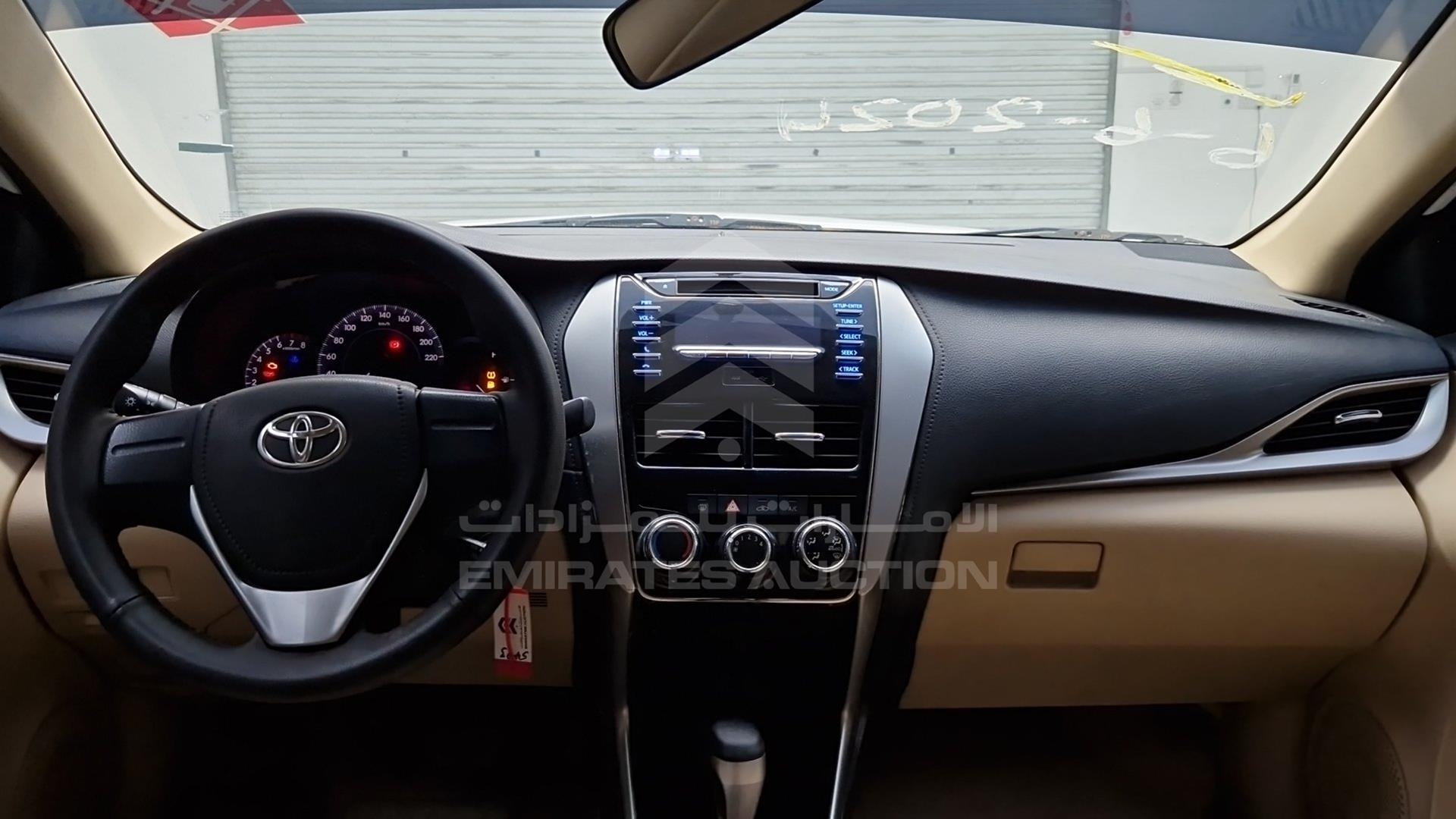 2019 TOYOTA YARIS VIN: MHFB29F38K2040816