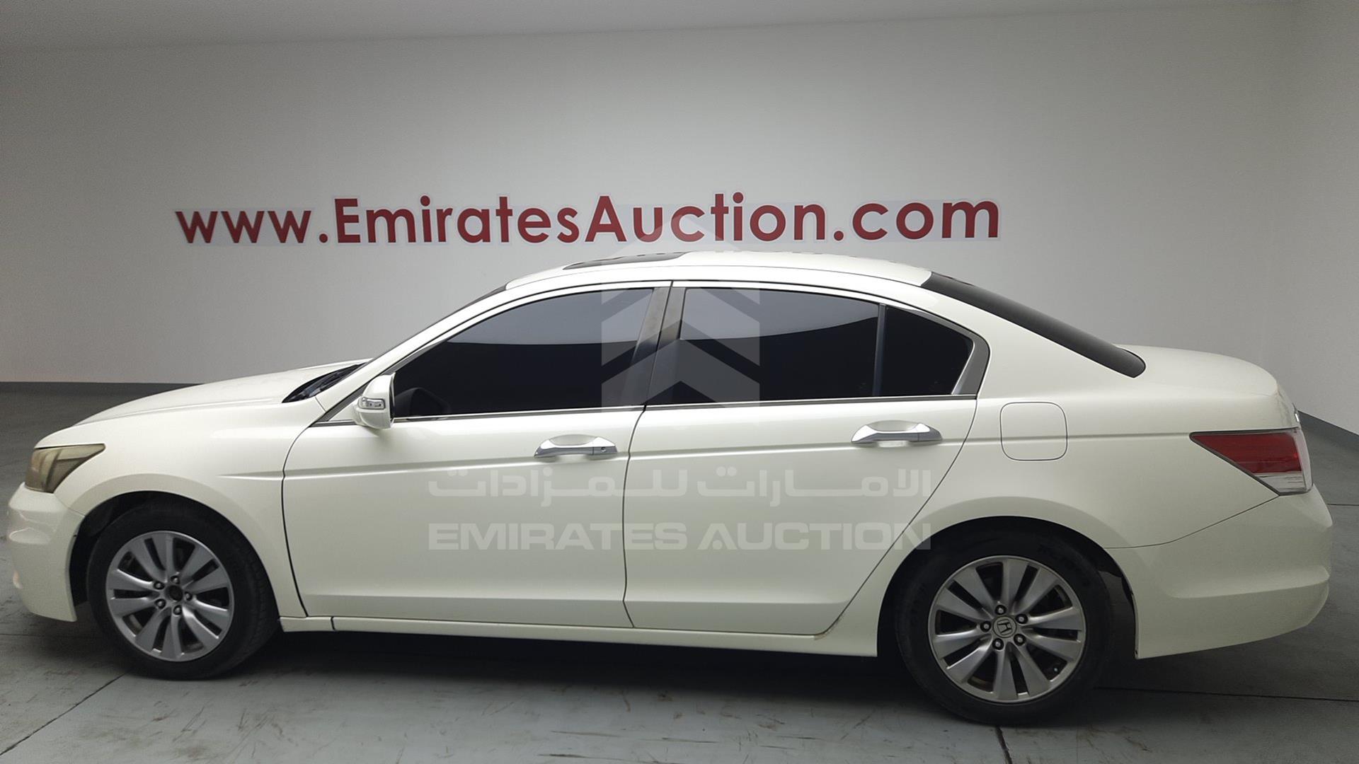 2011 HONDA ACCORD VIN: JHMCP2673BC405133