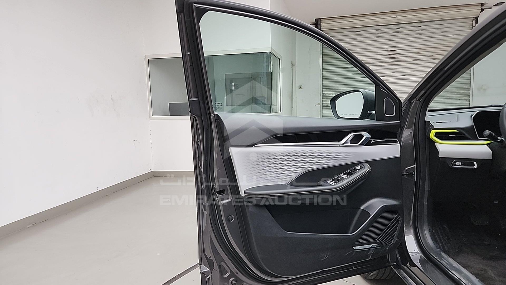 2024 GEELY COOLRAY VIN: LB3762KZ1RX505480