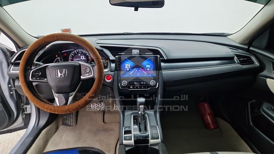 هوندا سيفيك 2021 — زاوية الواجهة الكاملة — صورة 16