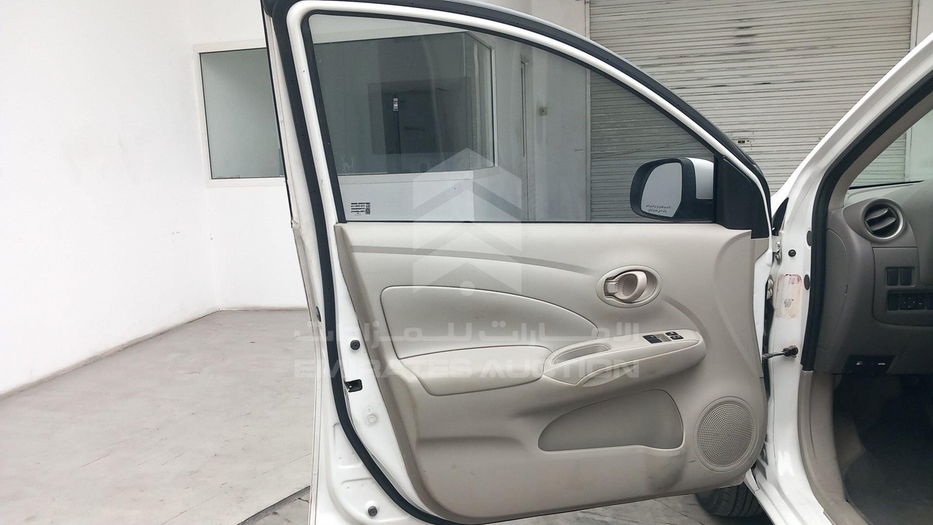 2015 NISSAN SUNNY VIN: MDHBN7AD4FG705775