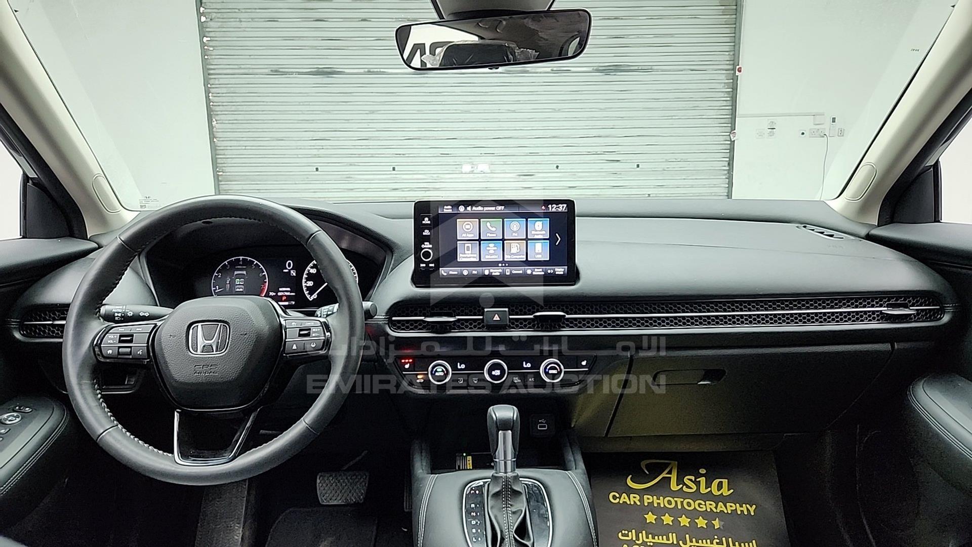 2024 HONDA HRV VIN: 3CZRZ2H75RM703589