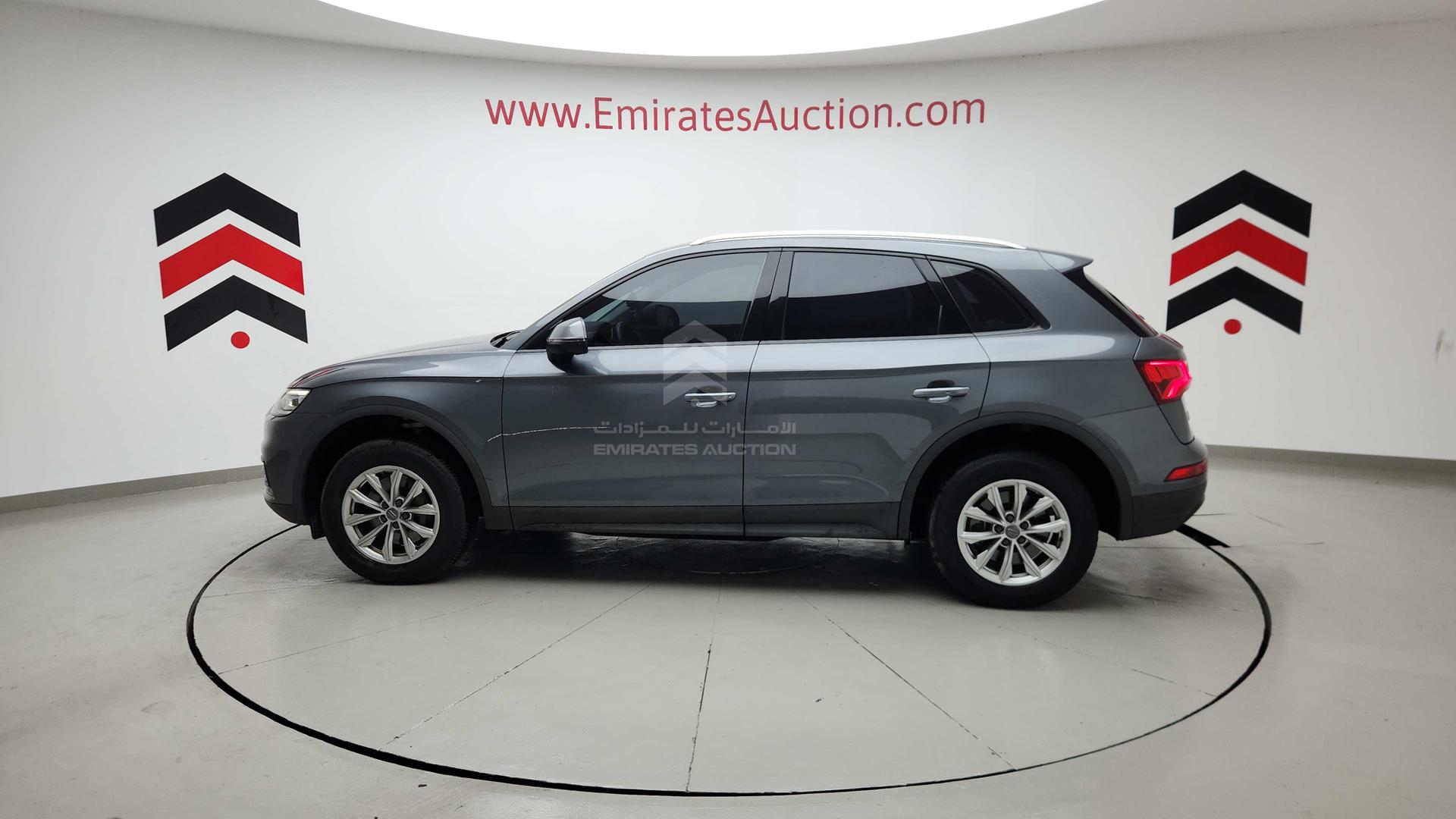 2018 AUDI Q5 VIN: WA1ZZZFY9J2129028