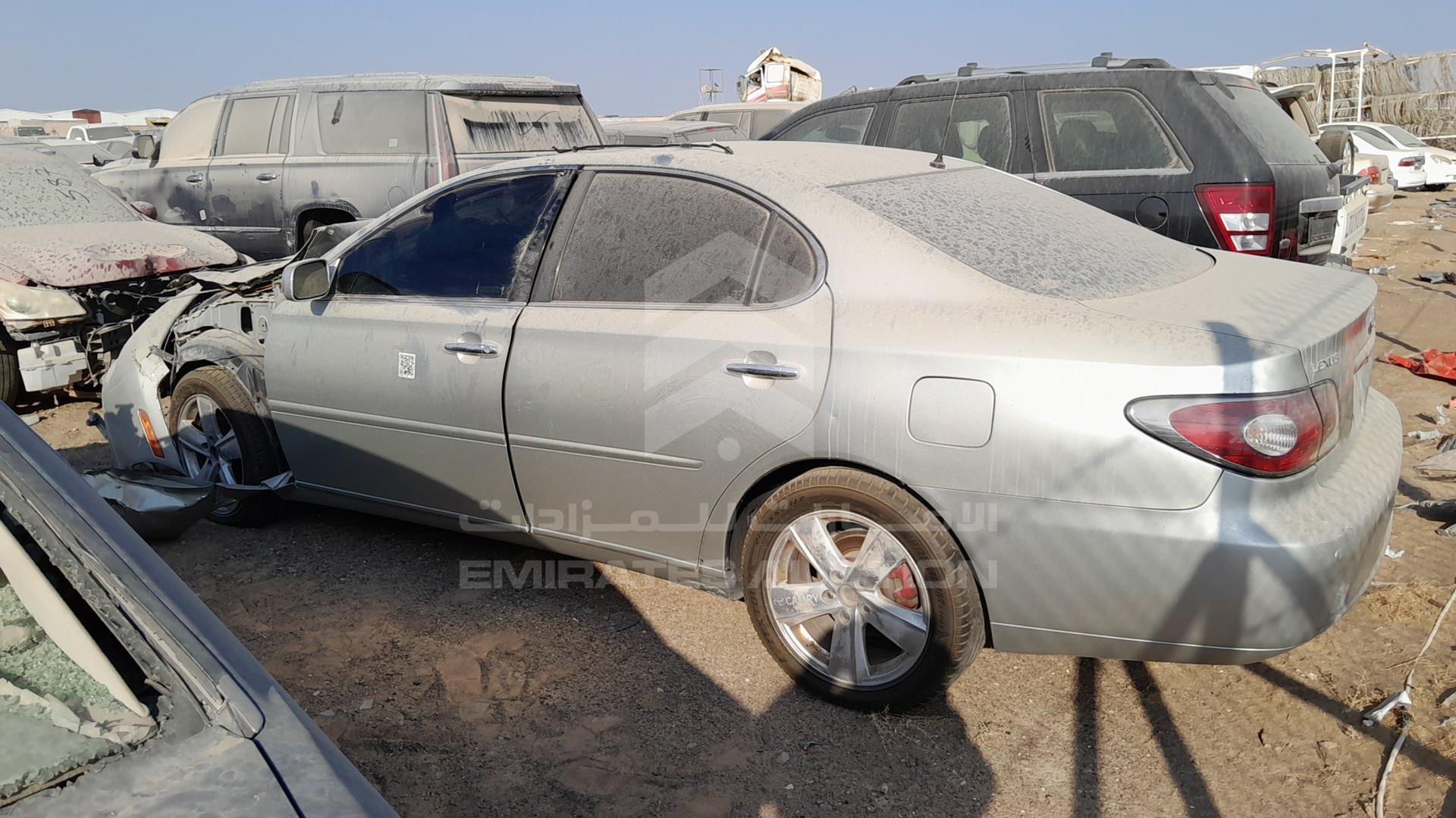 2004 LEXUS ES 330 VIN: JTHBA30G745034853