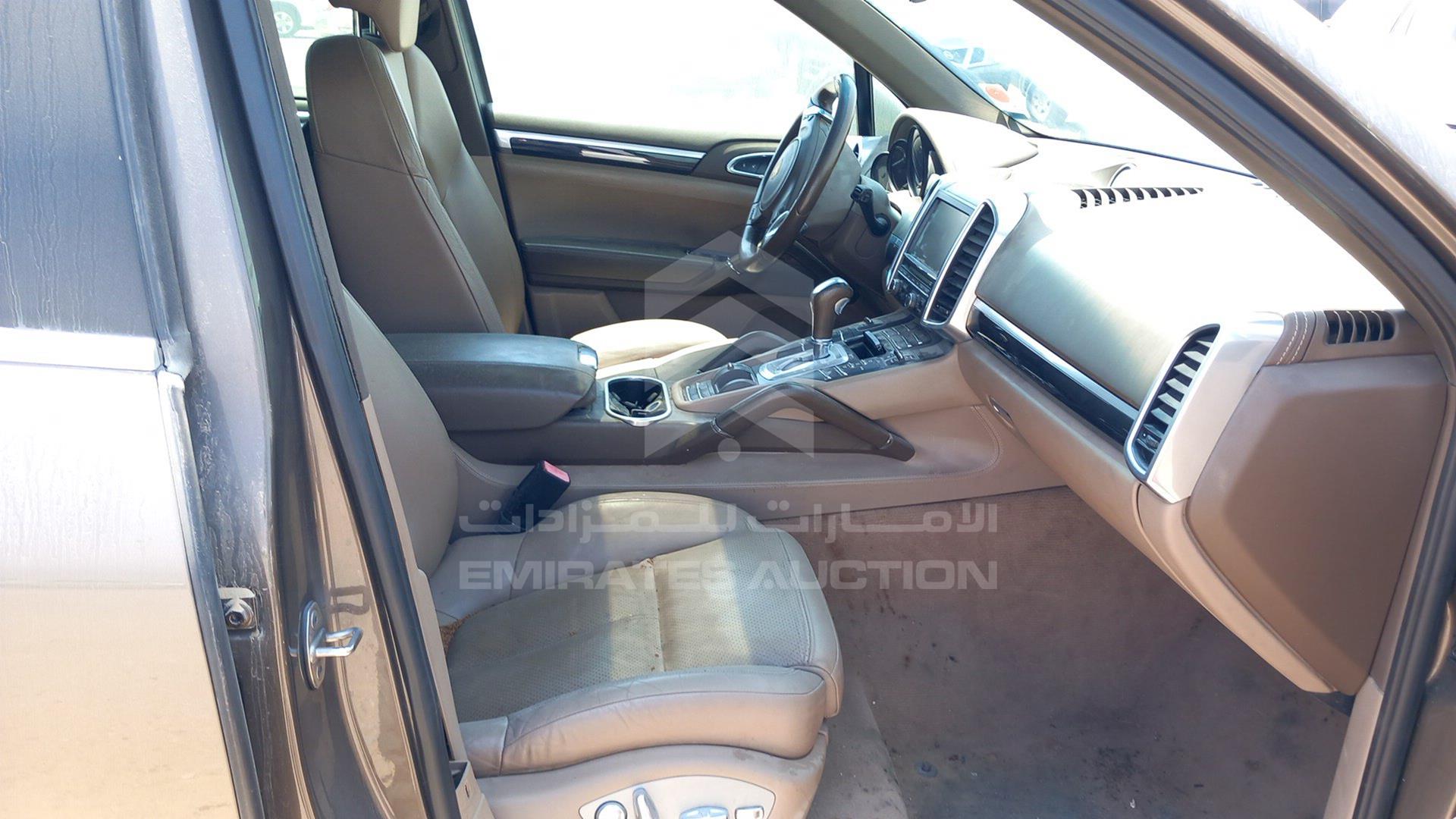 2013 PORSCHE CAYENNE VIN: WP1AA2A23DLA02678
