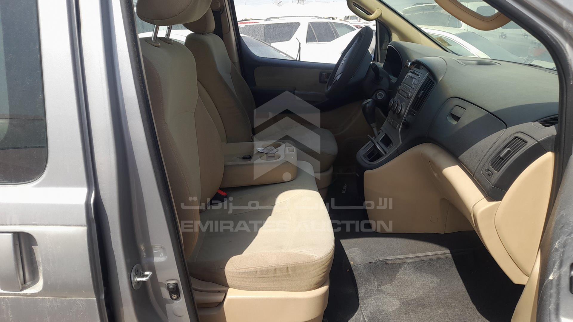2012 HYUNDAI H1 VIN: KMHWH81R6CU404489