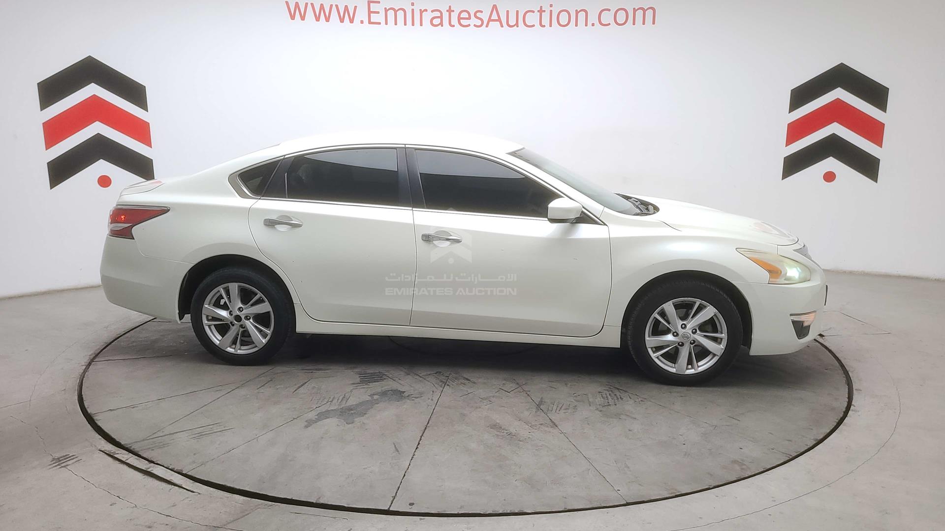 2016 NISSAN ALTIMA VIN: 1N4AL3A93GC104524