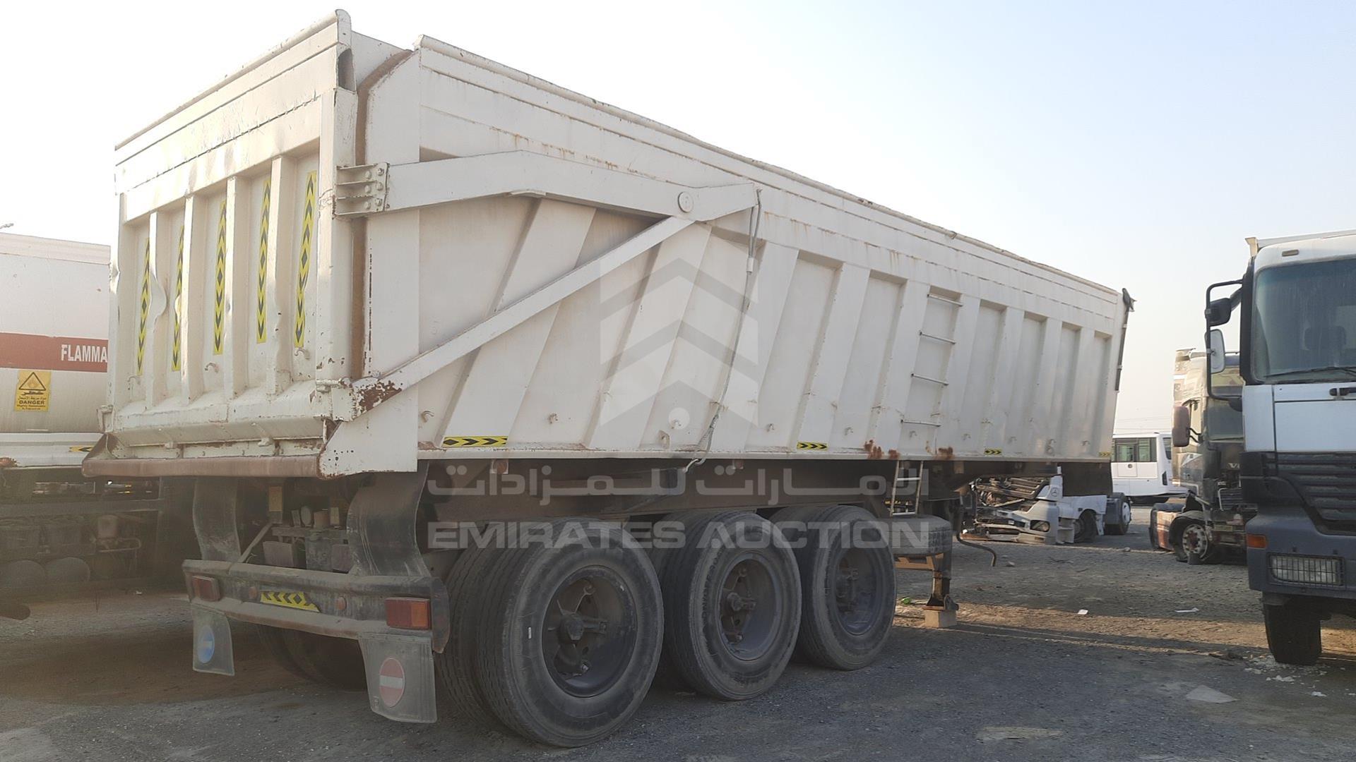 2008 3 AXLES TIPPER TRAILER --- VIN: UAE3S0108R032683