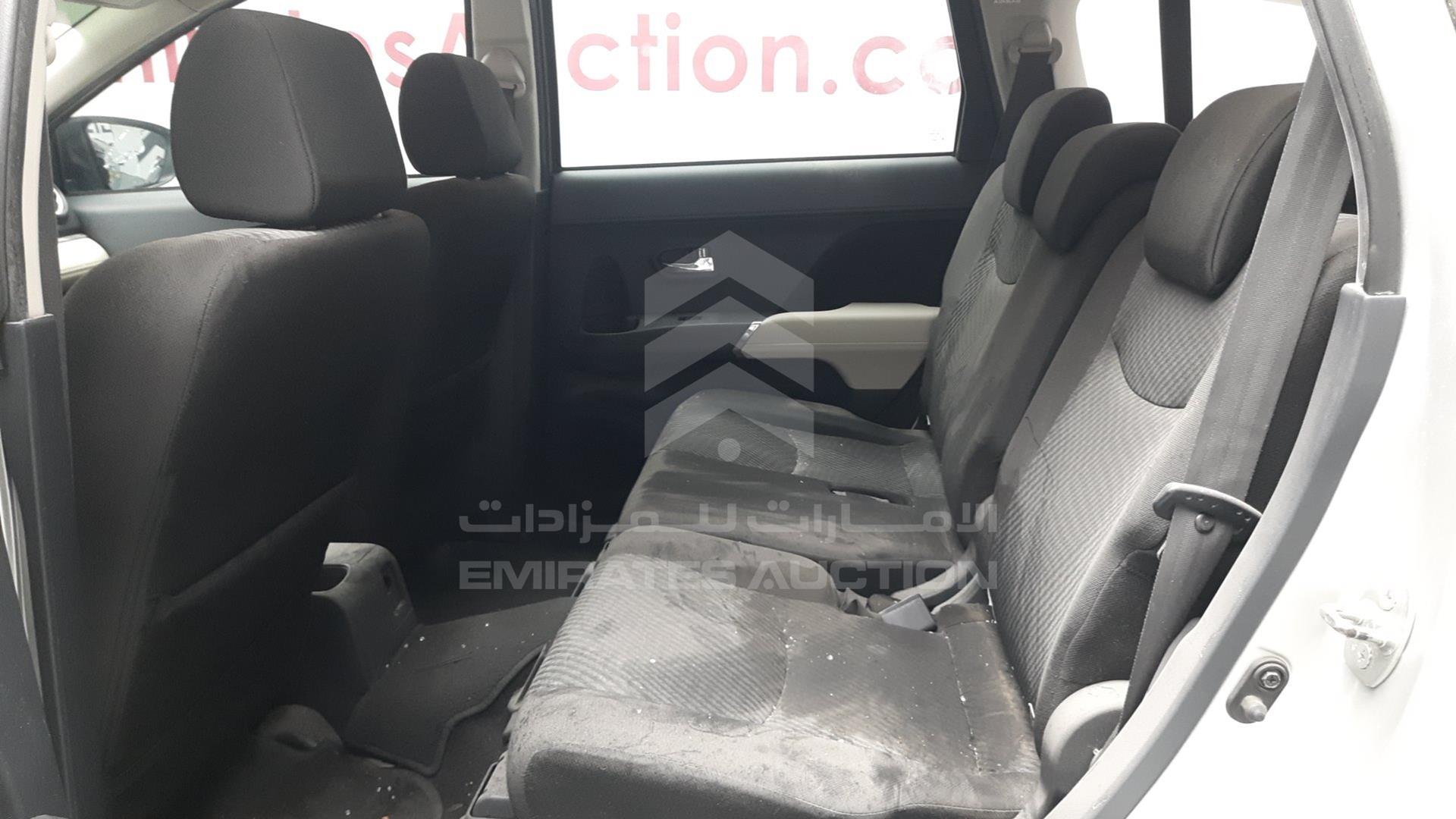 2019 TOYOTA RUSH VIN: MHKEF8BF0KK003403