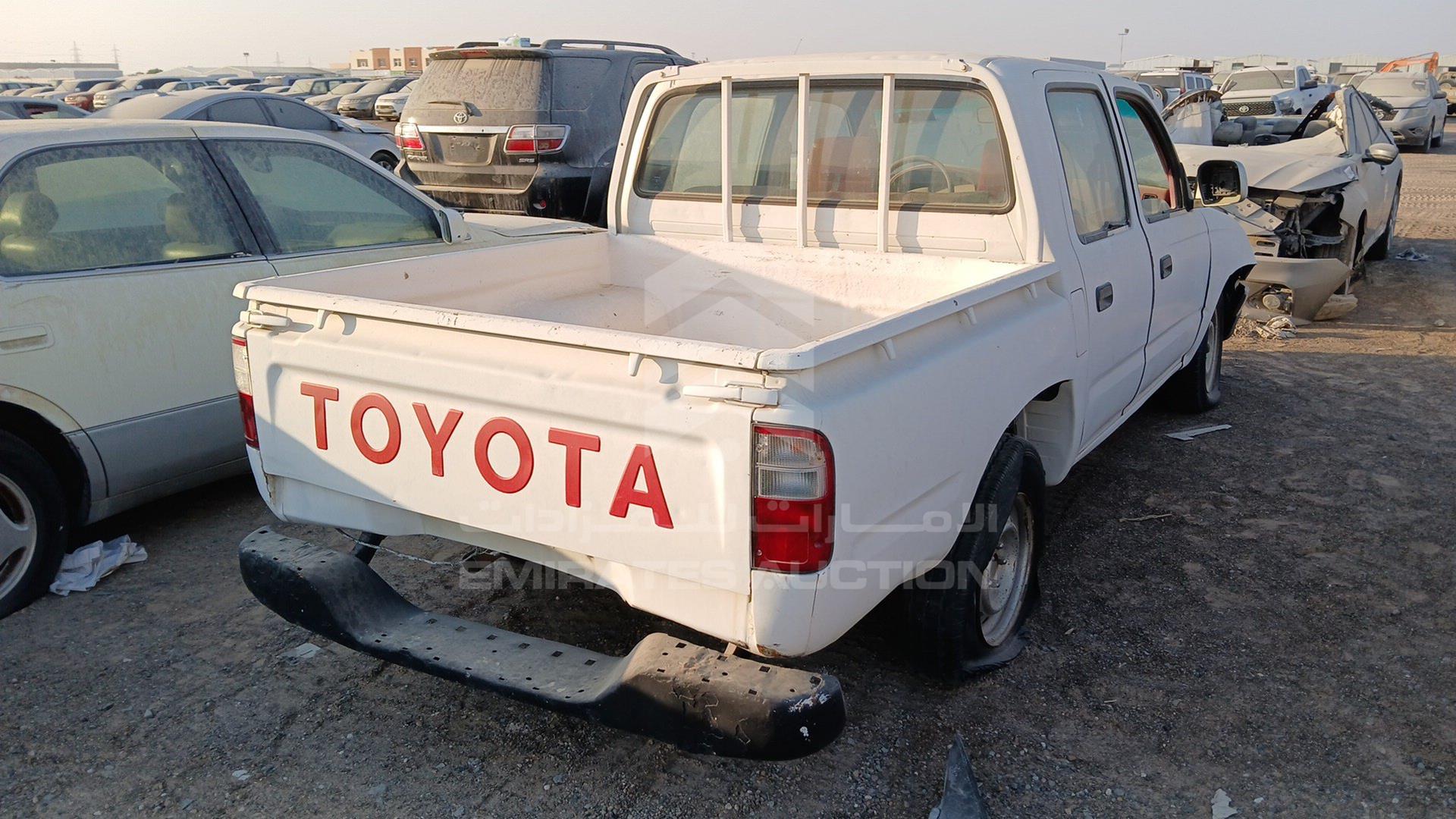 2000 TOYOTA HILUX VIN: JTFEG426010022941