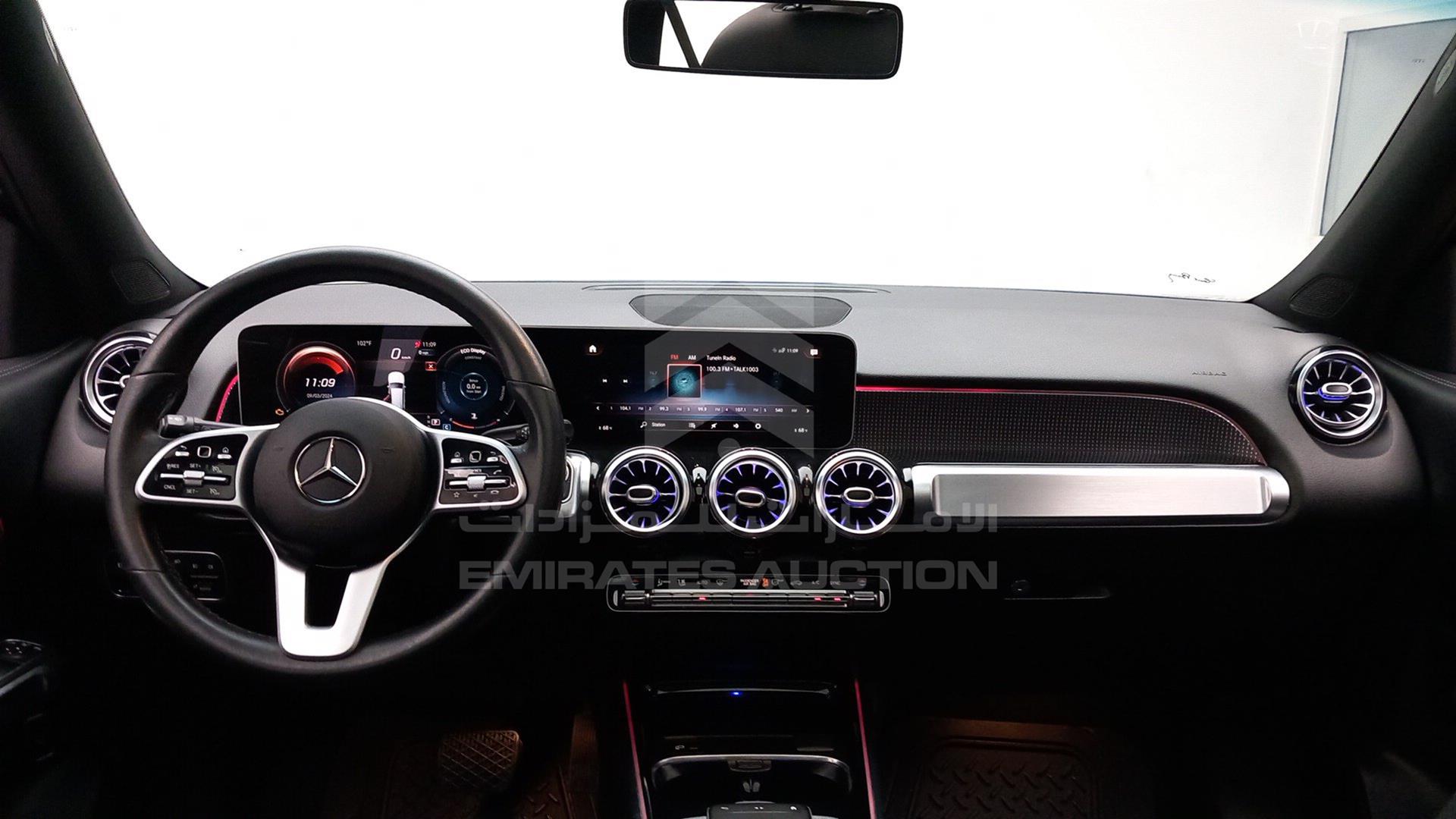 2020 MERCEDES GLB 250 VIN: W1N4M4HB5LW042371
