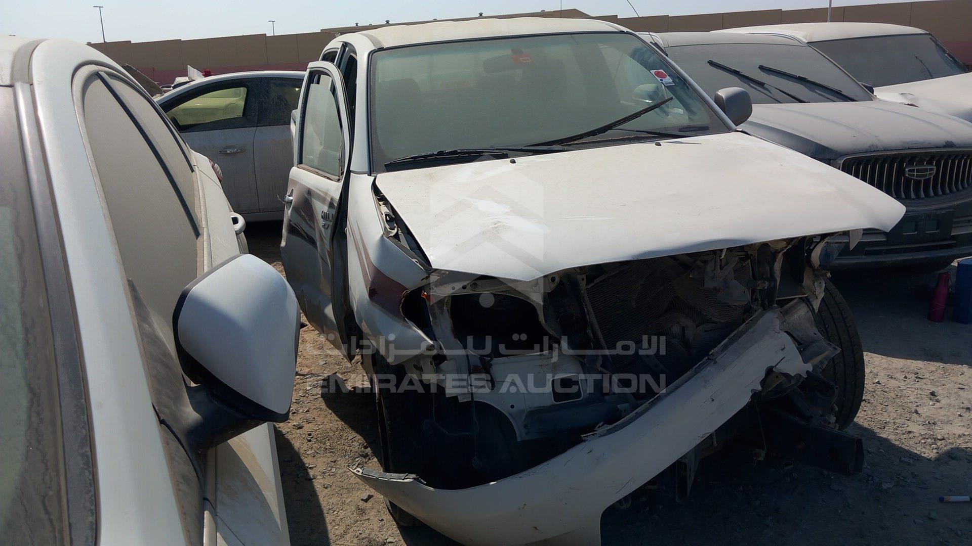 2008 TOYOTA HILUX VIN: MR0EX12G182307468