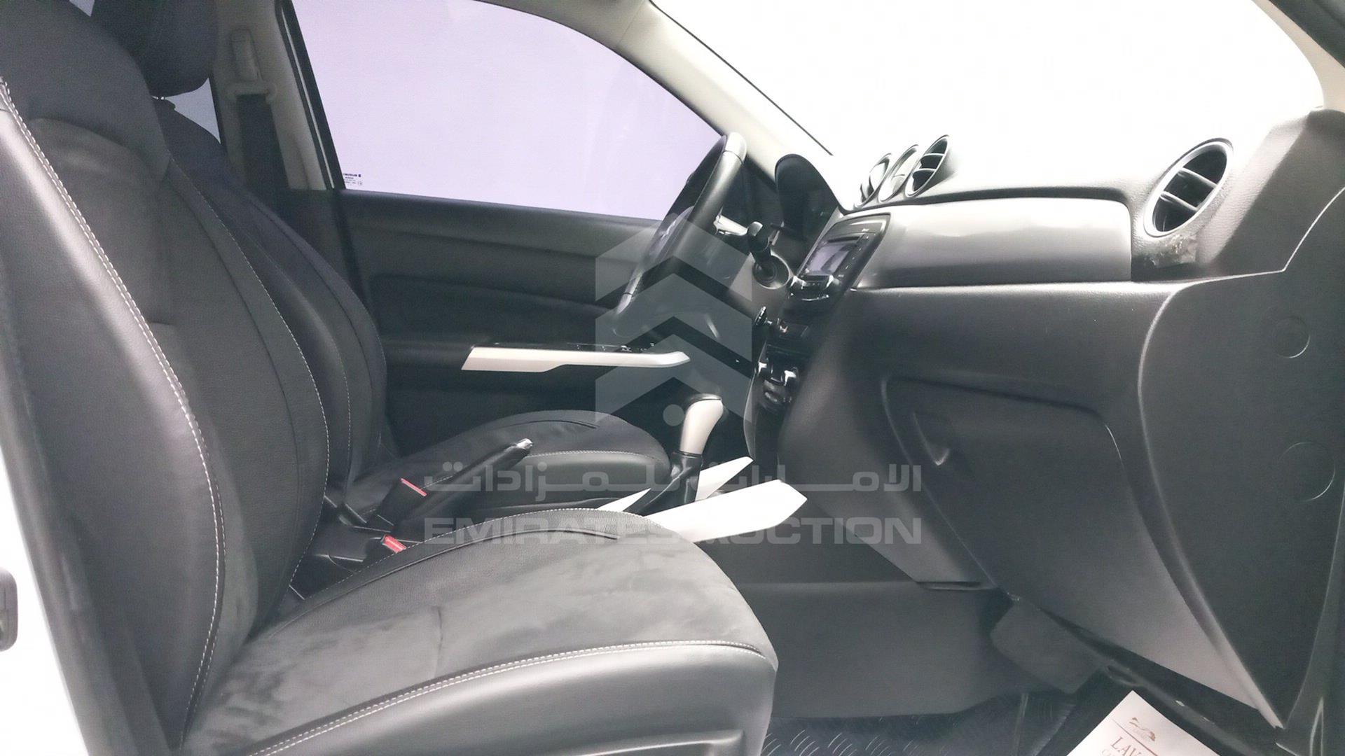 2018 SUZUKI VITARA VIN: TSMYD2A2XJM519149