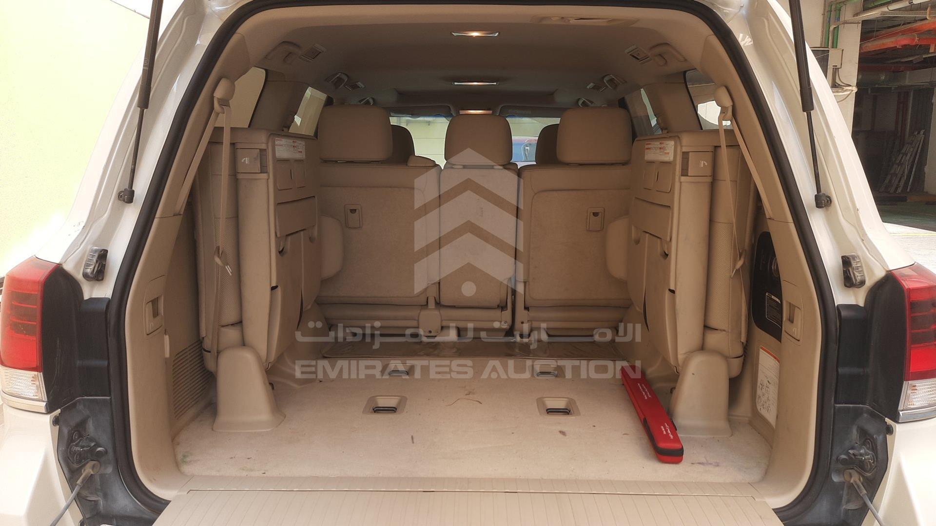 2018 TOYOTA LAND CRUISER VIN: JTMHU01J1J5143686