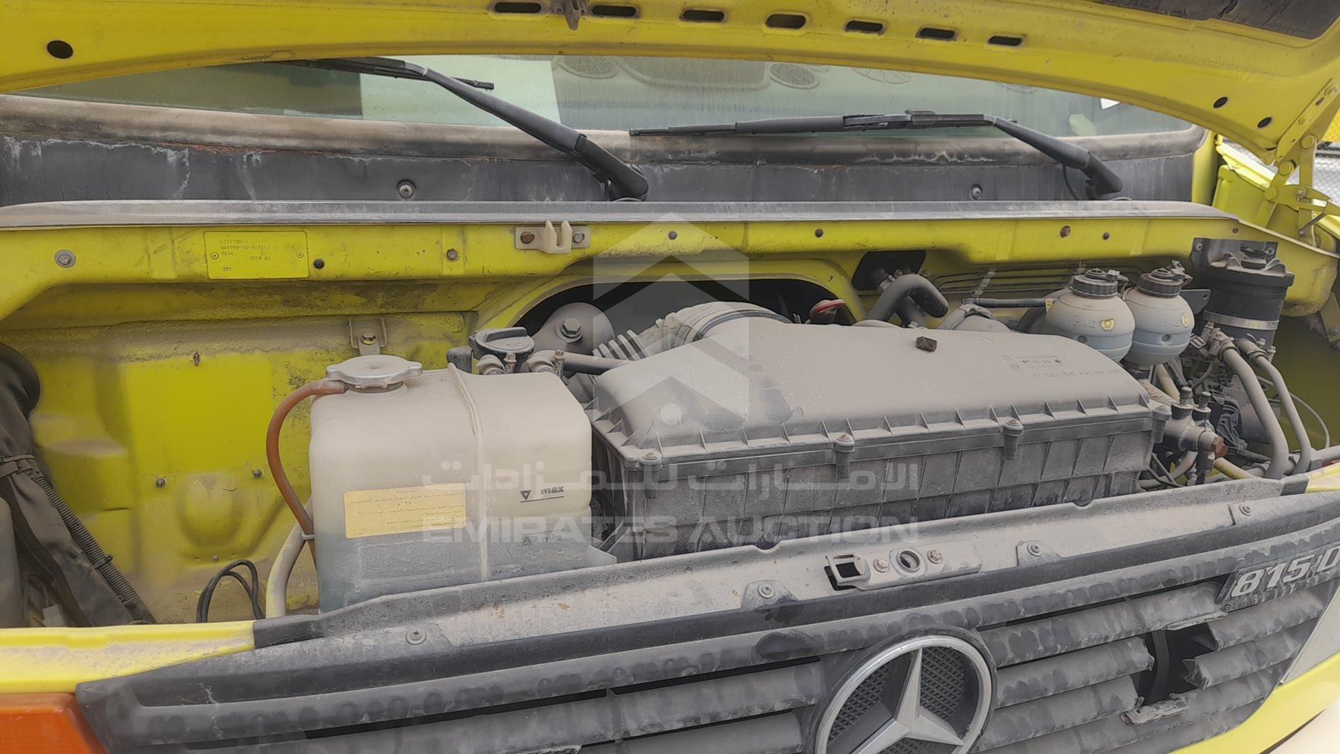 0 MERCEDES --- VIN: WD3D049349N137250
