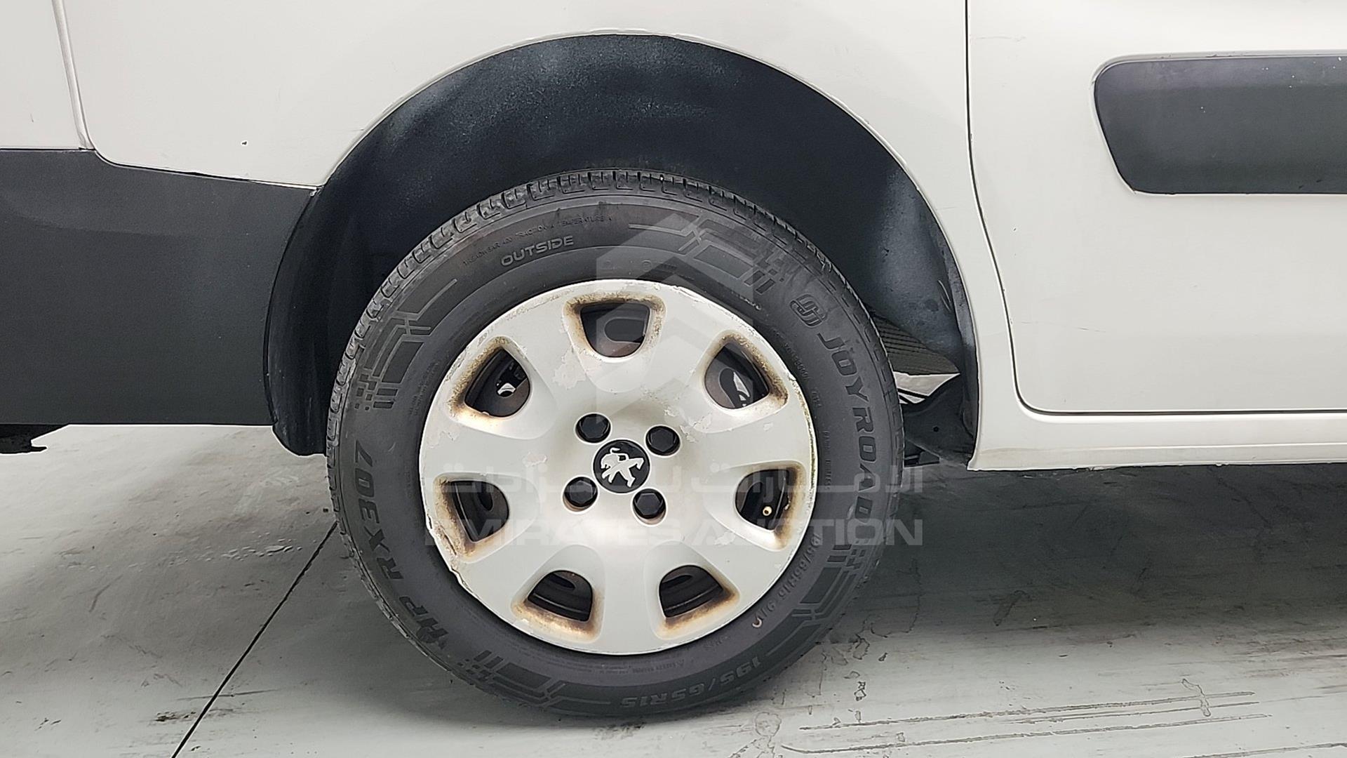 2018 PEUGEOT PATNER VIN: VF37FNFUXJJ516839