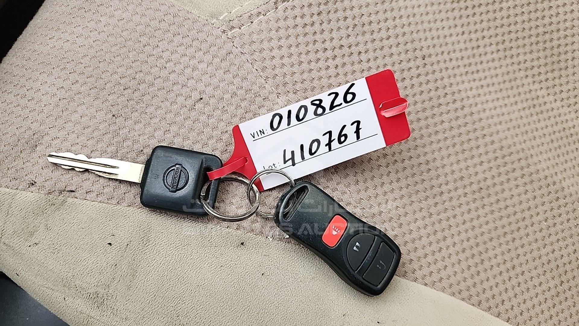 2007 NISSAN TIIDA VIN: JN1CC11C17T010826
