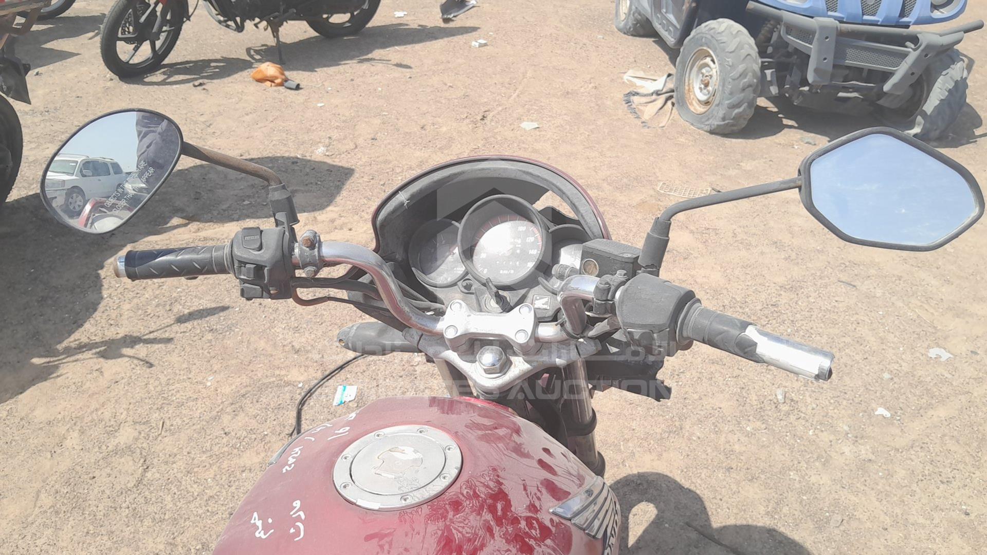 0 HONDA MOTORBIKE VIN: ME4KC20310802719