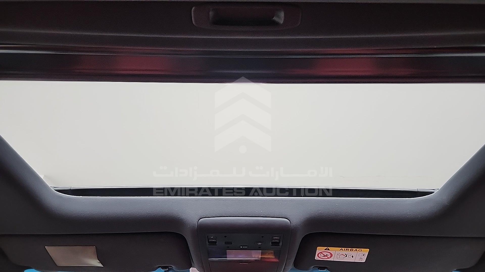2020 LEXUS LX 570 VIN: JTJHY00W8L4331290