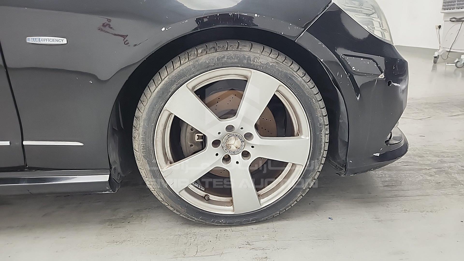 2012 MERCEDES E350 VIN: WDDHF5KB1CA554231