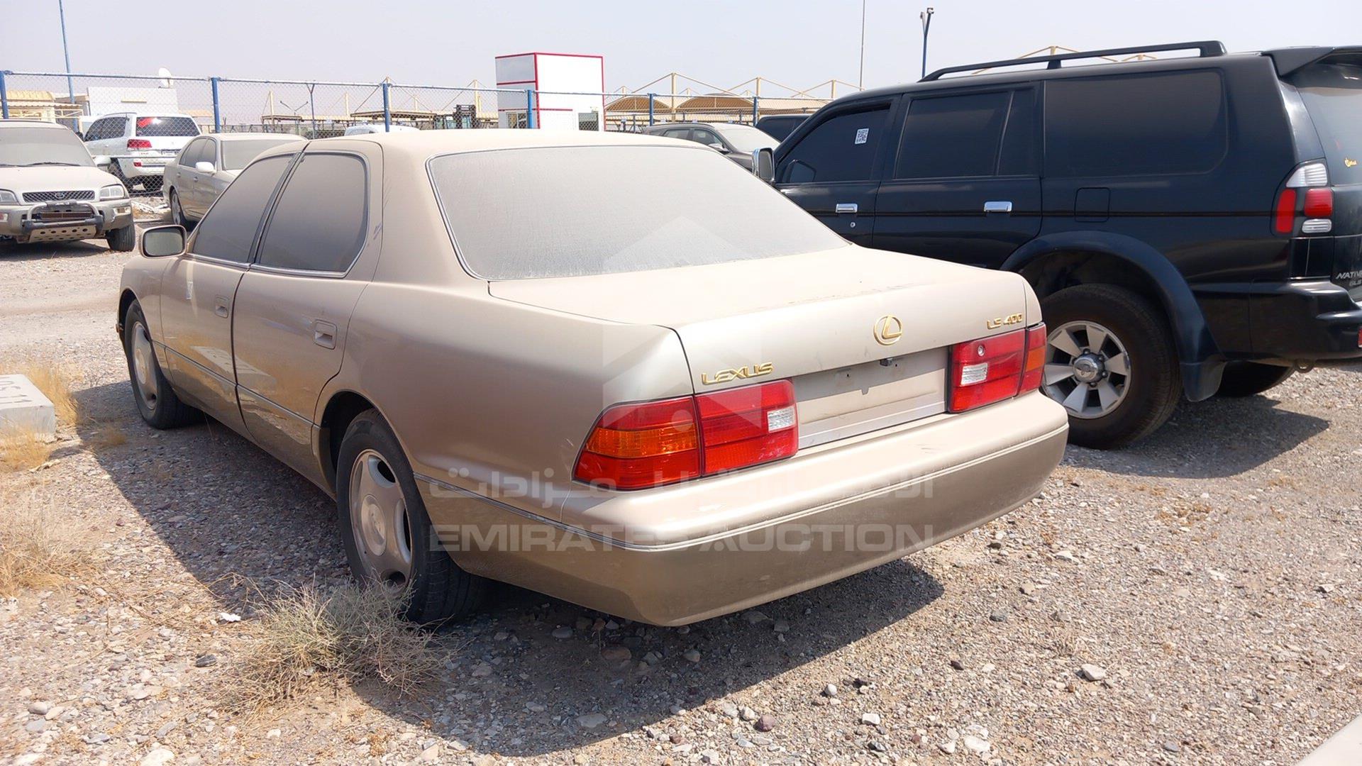 1998 LEXUS LS400 VIN: JT8BH28F2W0128608