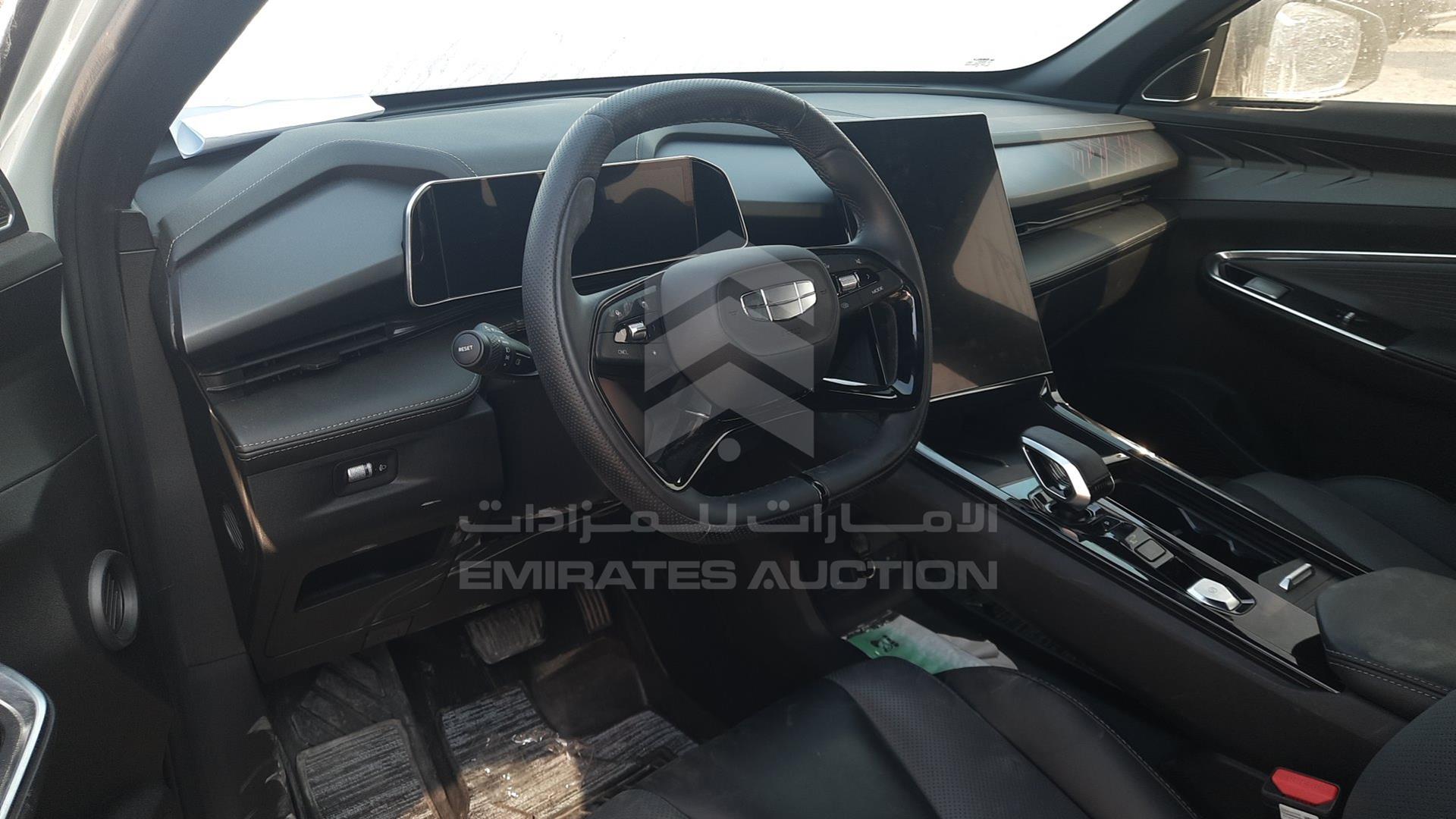 2023 GEELY COOLRAY VIN: LB37722Z8PX305562