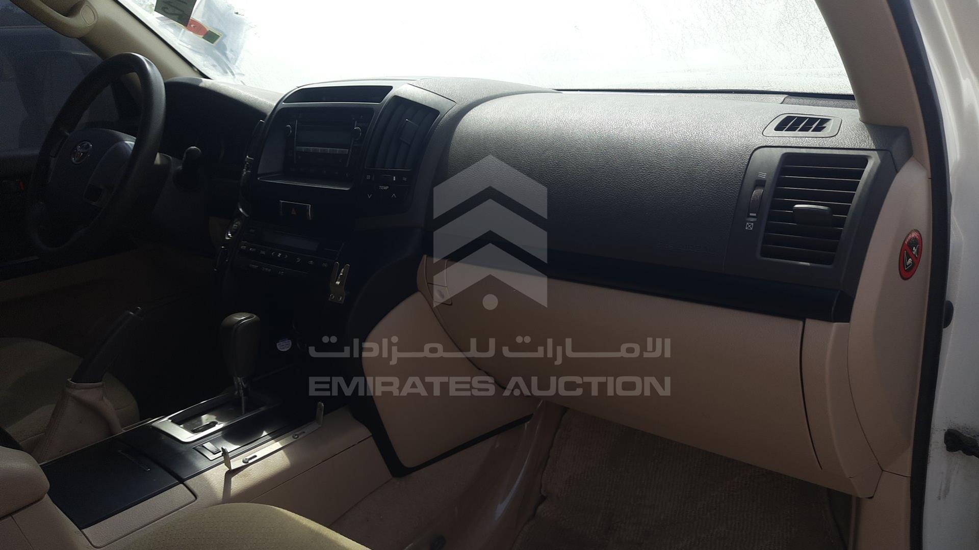2013 TOYOTA LAND CRUISER VIN: JTMDU09J6D5066109