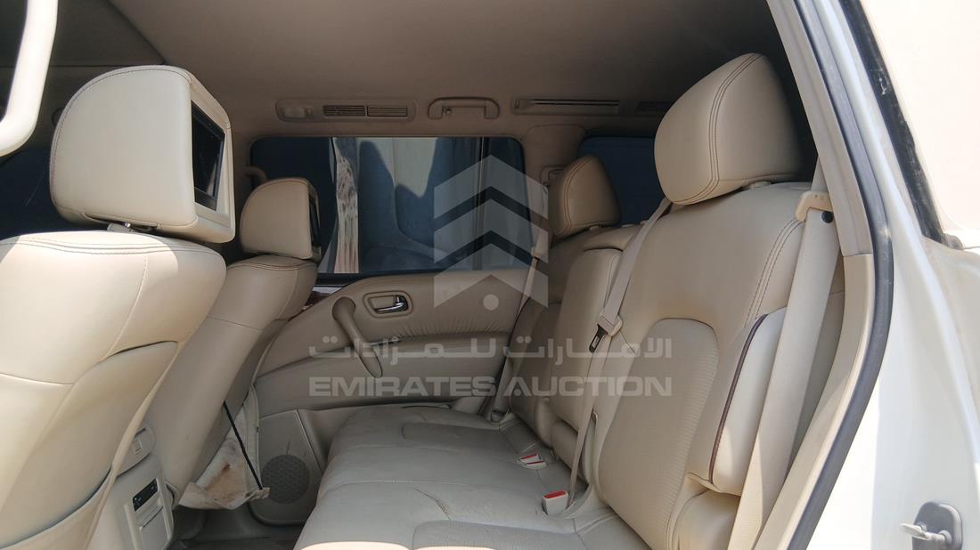 نيسان باترول 2013 — زاوية الراكب الخلفي اليسرى — صورة 19