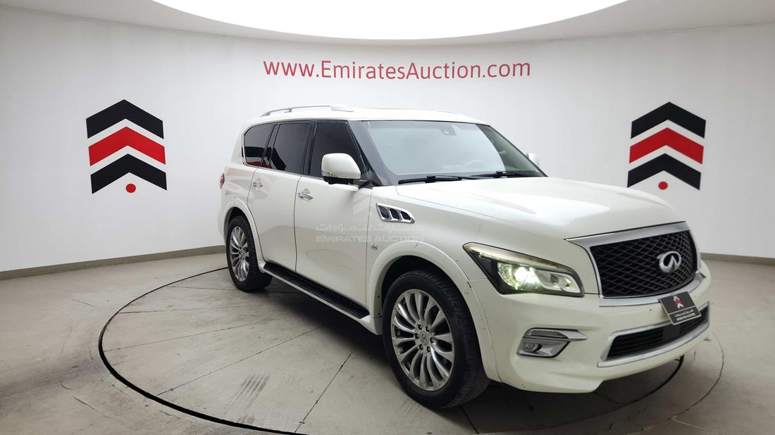 2015 Infiniti QX 80 — Front Right Angle — Photo 12