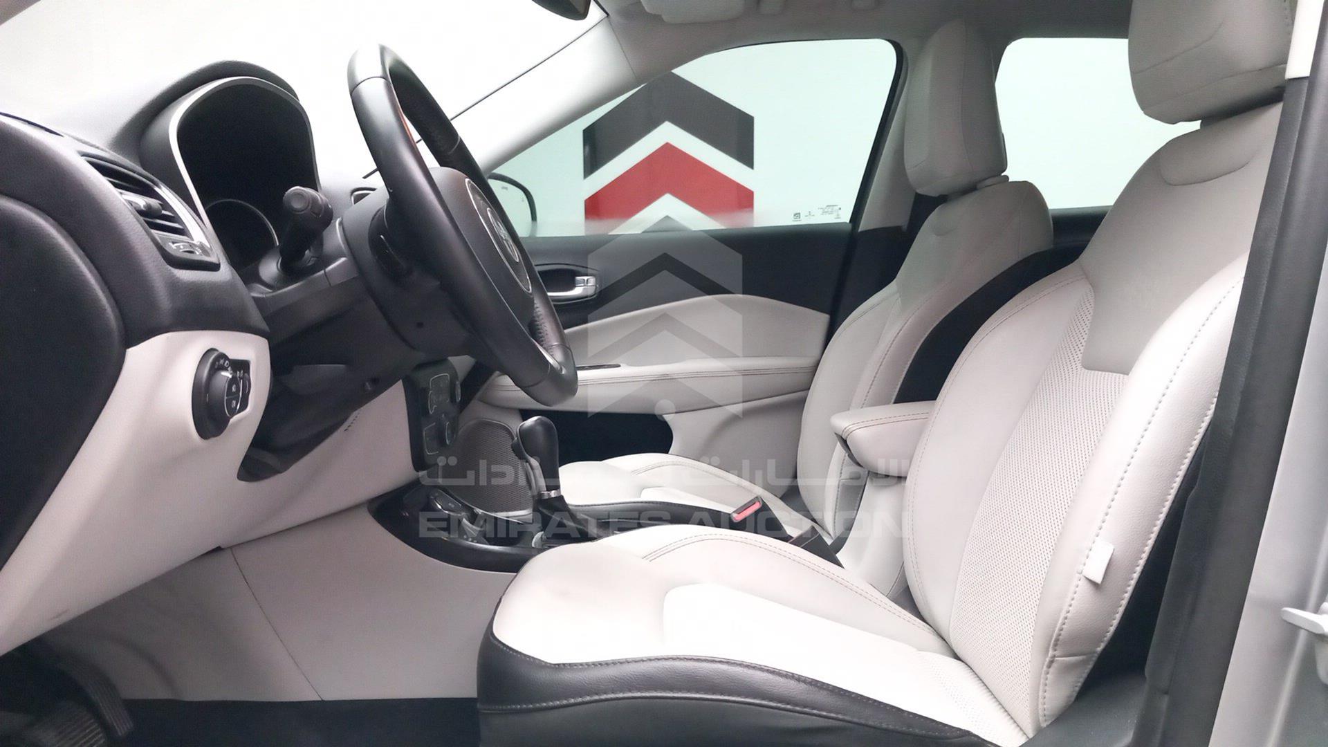 2019 JEEP COMPASS VIN: 3C4NJDCB7KT630062
