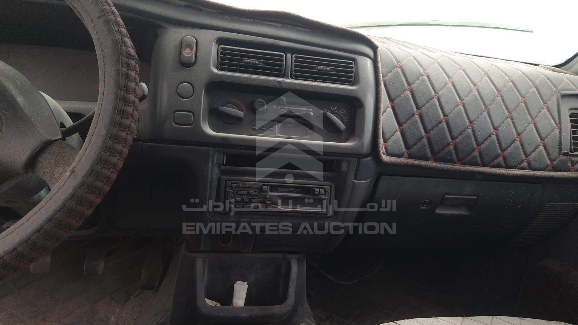 2004 MITSUBISHI L 200 VIN: MMBJNK7404D067273