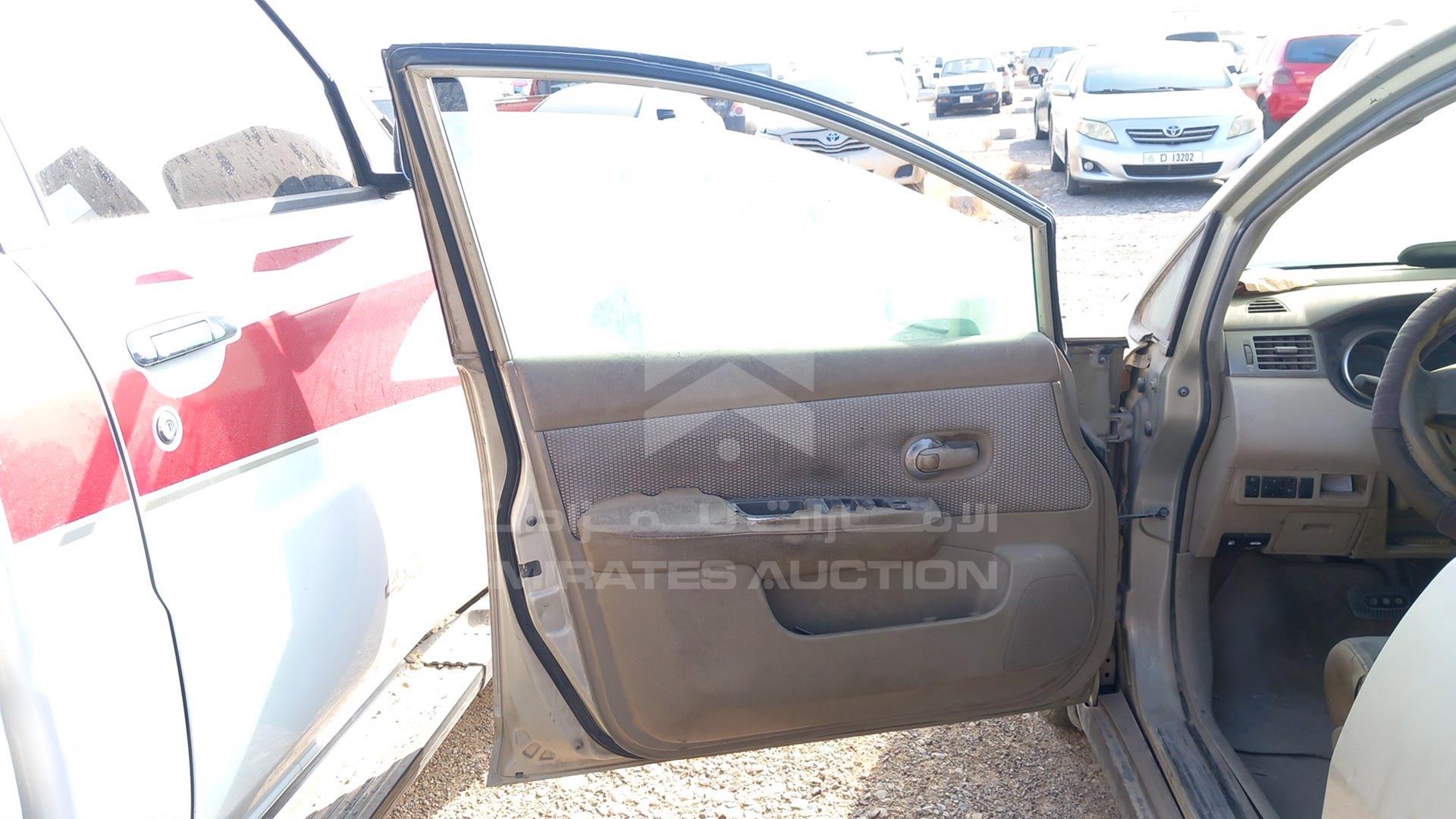 2006 NISSAN TIIDA VIN: JN1CC13CX6T000162
