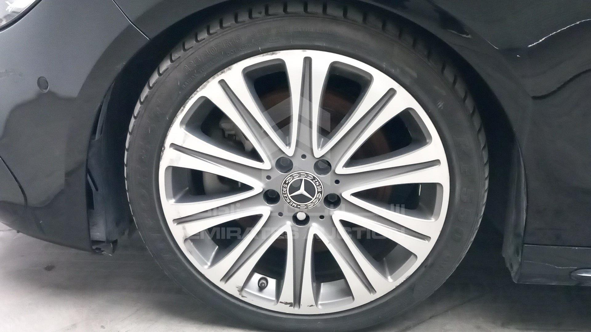 2018 MERCEDES CLA 250 VIN: WDDSJ4EB3JN564078