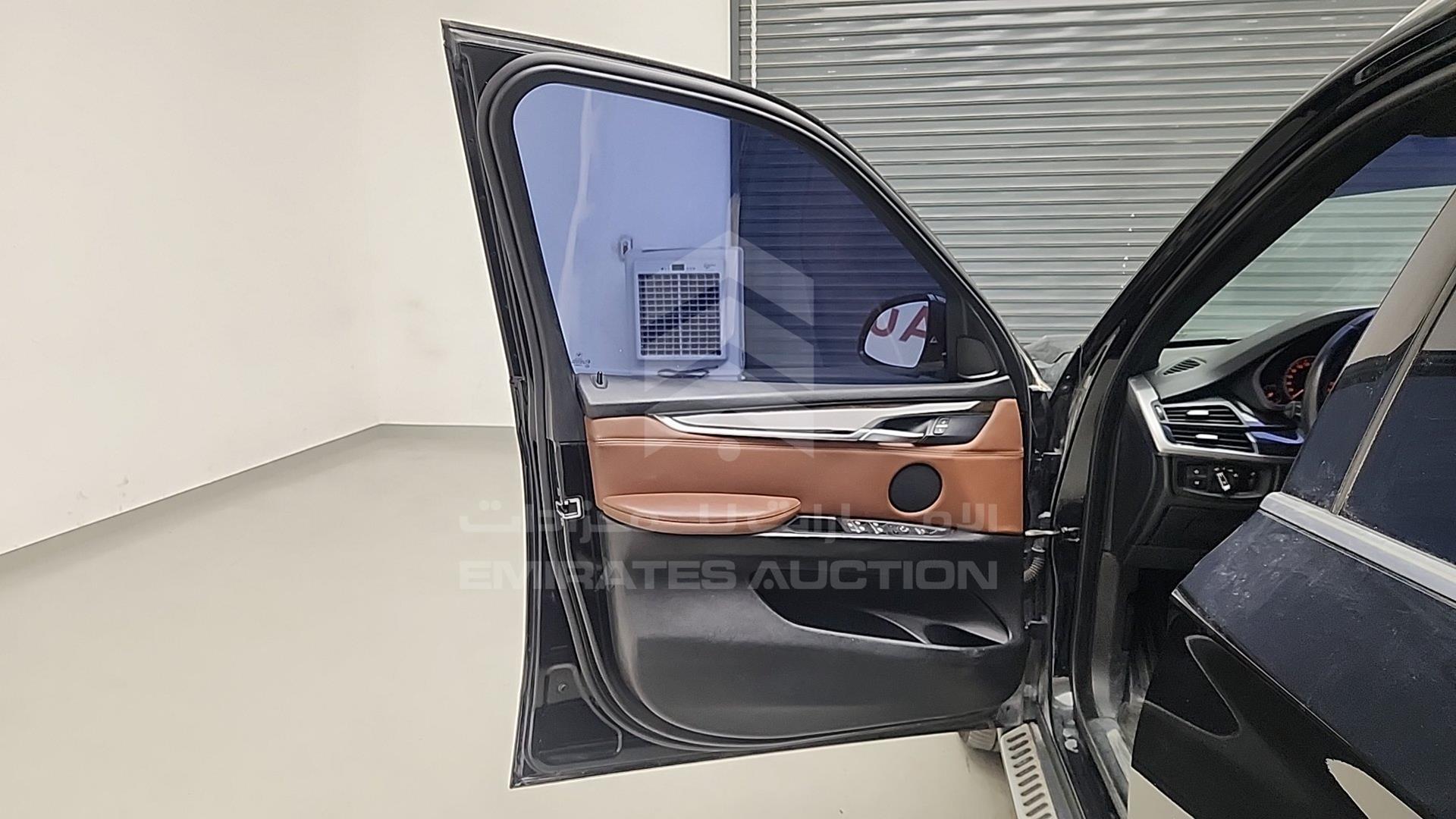 2016 BMW X5 VIN: WBAKR0108G0M73827