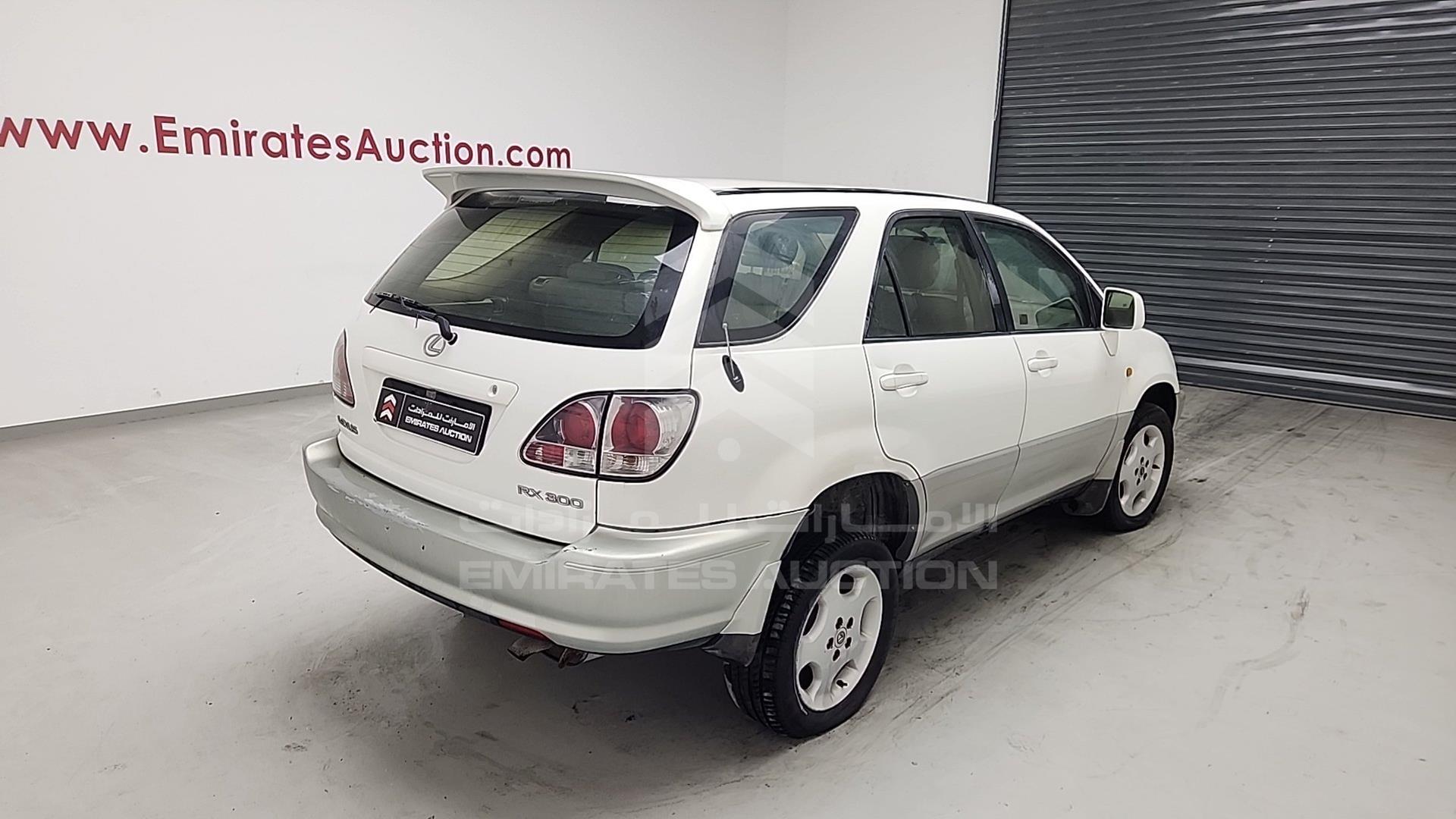 2002 LEXUS RX 300 VIN: JTJHF10U720235876