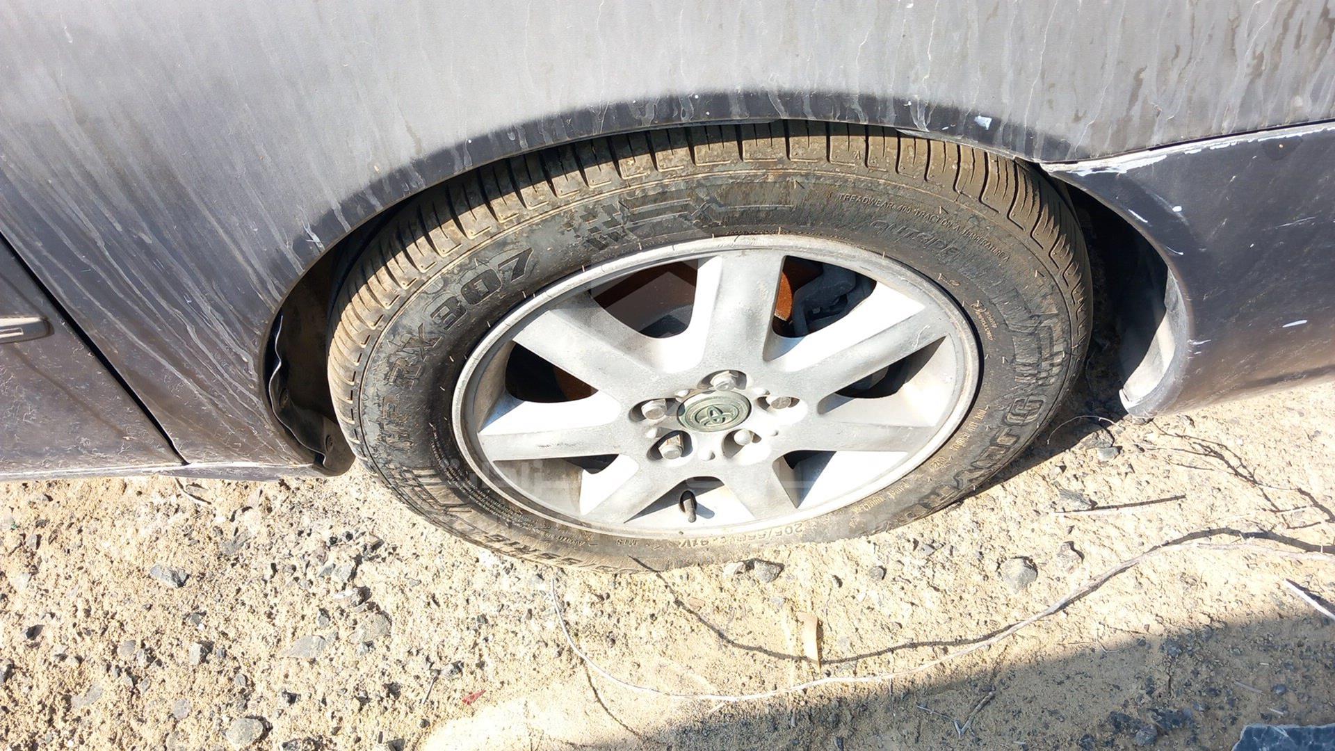 2001 TOYOTA AVALON VIN: 4T1BF28B01U142542