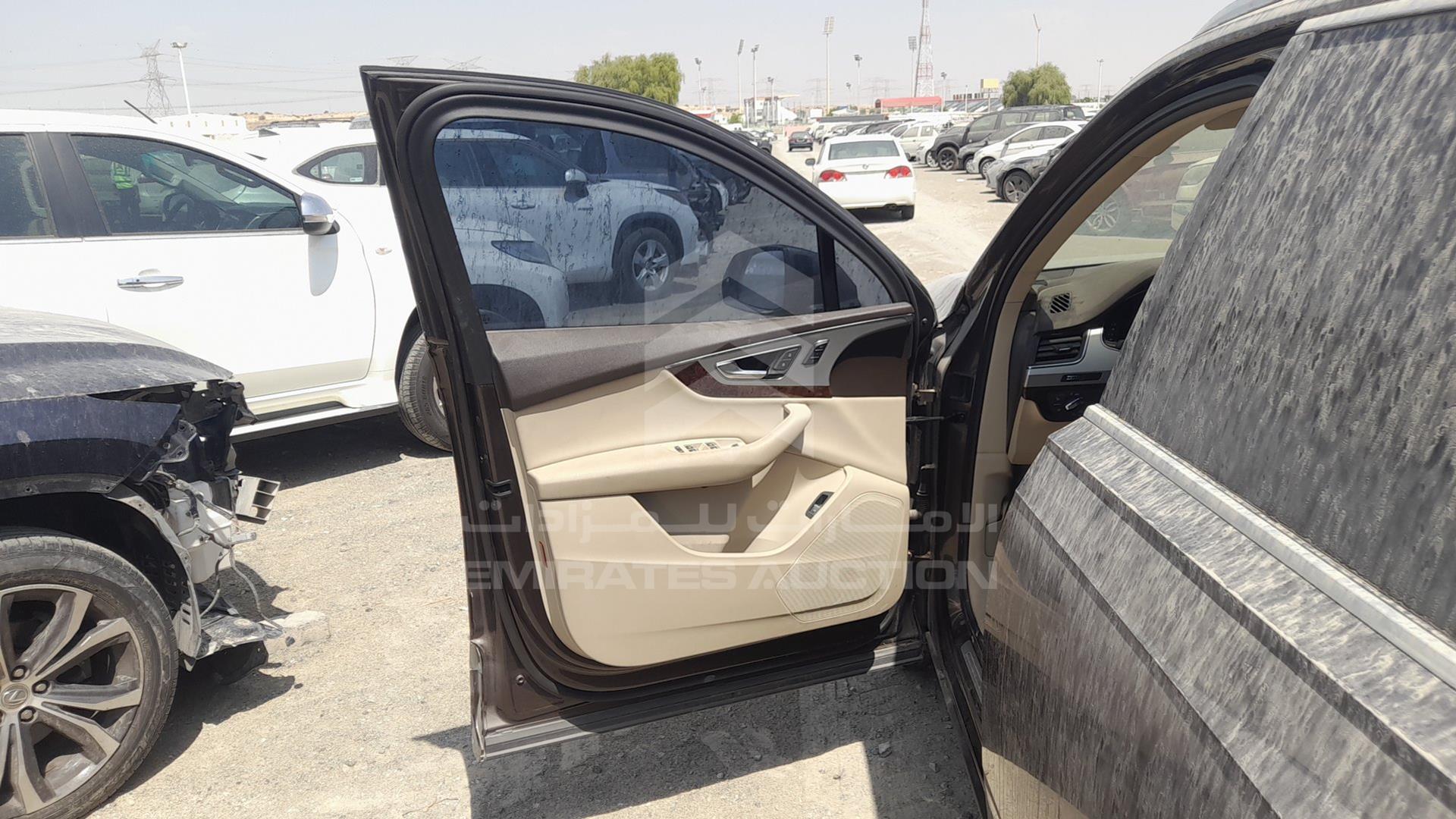 2018 AUDI Q7 VIN: WA1ZZZF73JD038204
