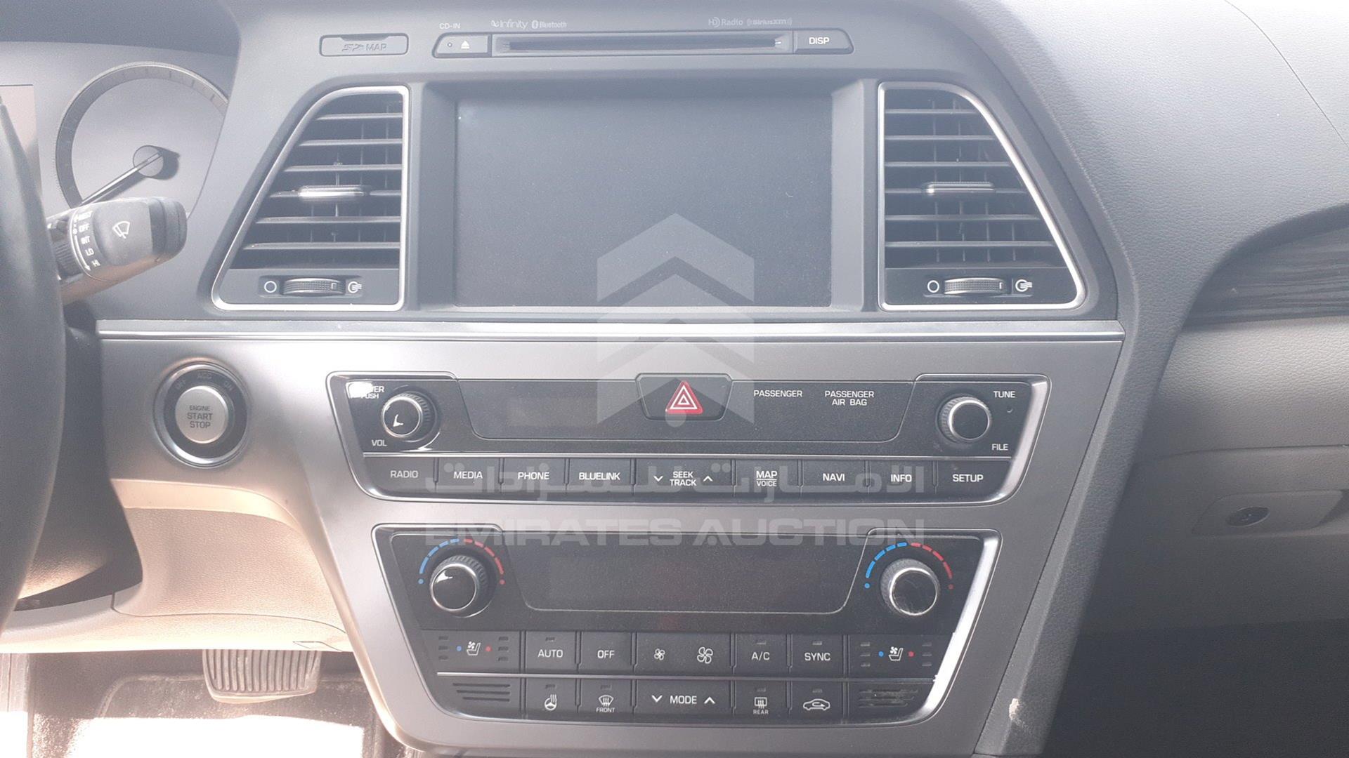 2015 HYUNDAI SONATA VIN: 5NPE34AFXFH071127