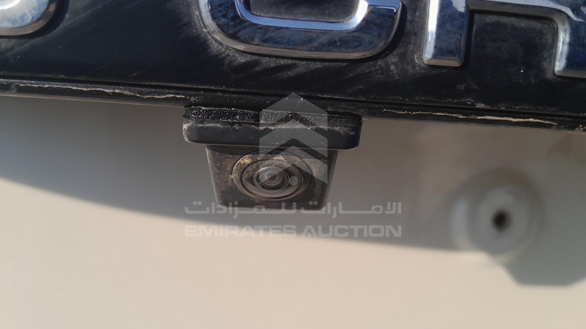 2007 TOYOTA LAND CRUISER VIN: JTEHT05J572106823