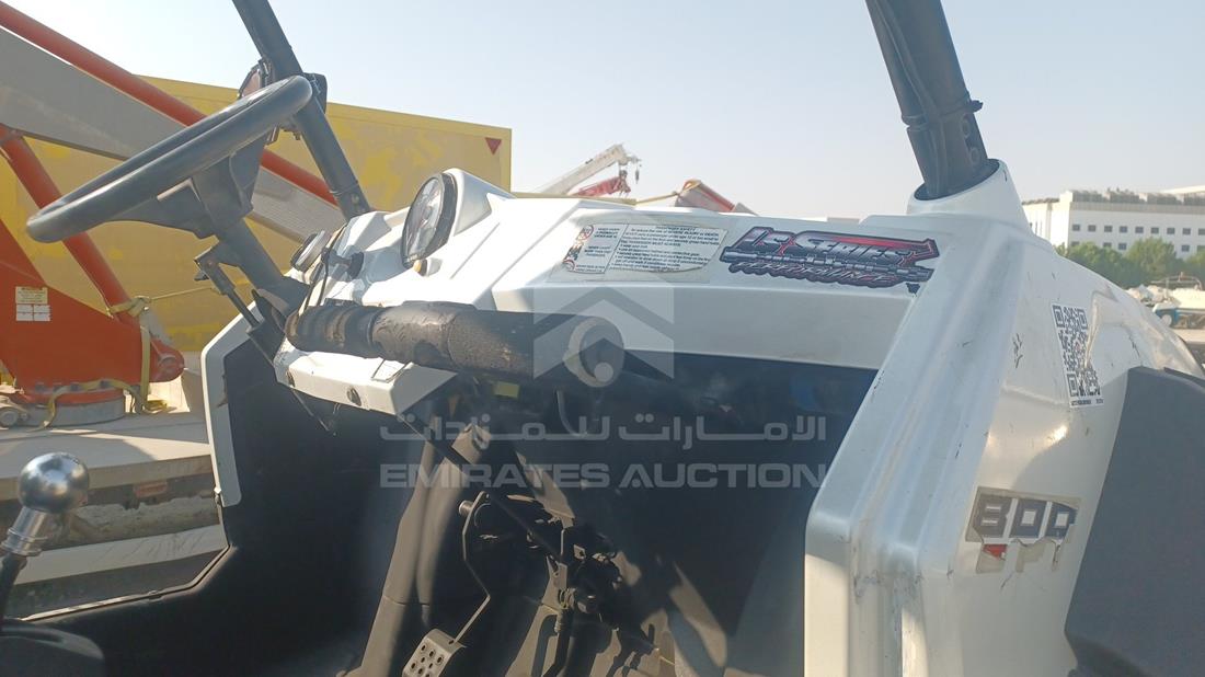 2010 Buggy + Trolly — Front Right Passenger Dashboard View — Photo 16
