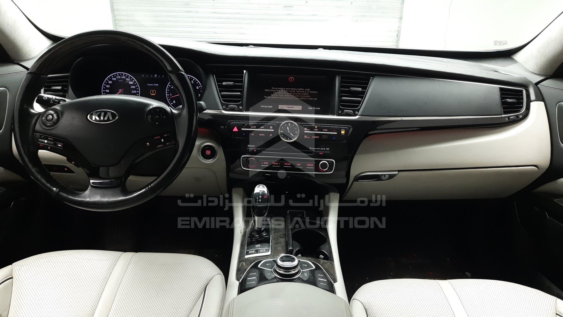 2015 KIA K 900 VIN: KNALW4D40F6018937